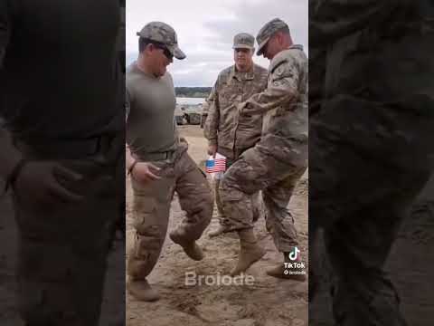 Dancing soldiers from every Country🌎#shorts #trending #fyp #soldier #countries