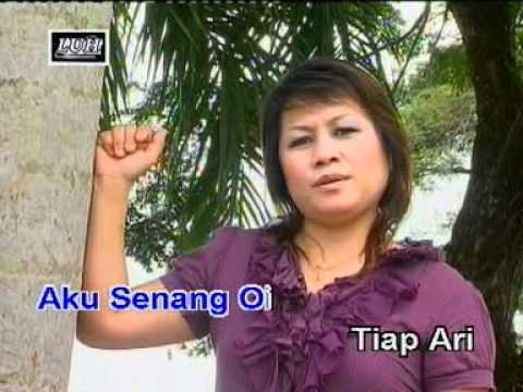 angela lata new song-ujan ke ganti ai mata