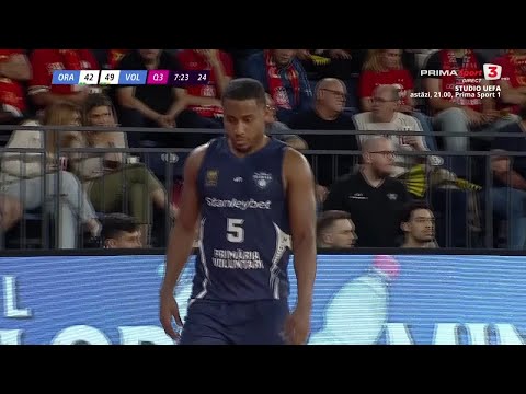 Baschet, LN: CSM Oradea - CSO Voluntari. Înregistrarea meciului decisiv pentru calificarea în finală