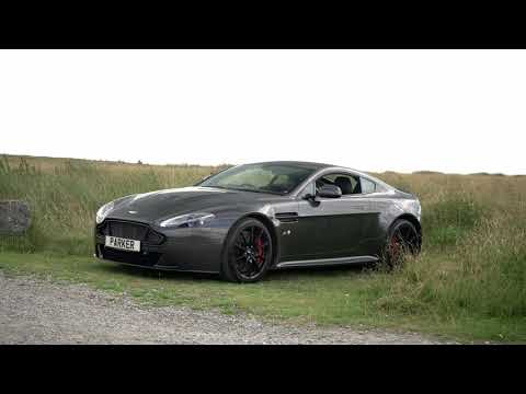Aston Martin V12 Vantage 4K