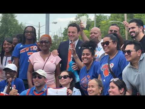 Knicks Celebration Paterson