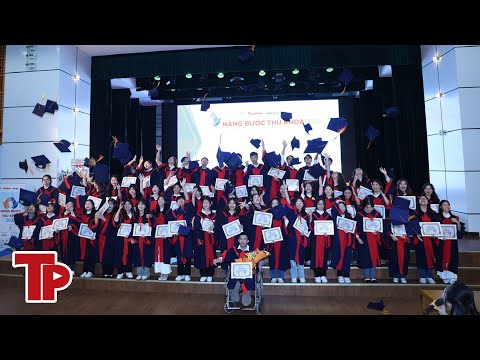 Video: Toàn cảnh lễ trao học bổng Nâng bước thủ khoa 2023