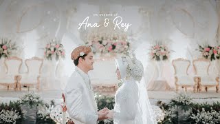 Download lagu Cinematic Wedding Of Ana & Rey (Gd. SMESCO) by Alienco Photography mp3