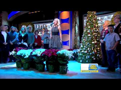 The Christmas Song (Chestnuts Roasting On An Open Fire)