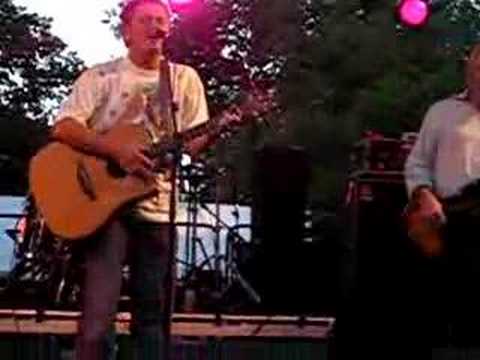 Peter Combe- Juicy, Juicy Green Grass (Live)