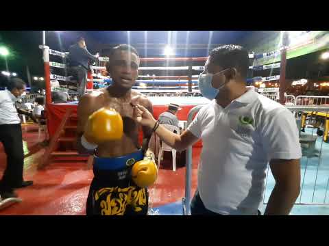 ISRAEL LÓPEZ GANO POR KO A ESCALANTE