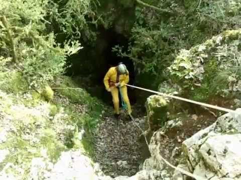 spéléologie à l'igue du facteur - Grottes et gouffres du Lot