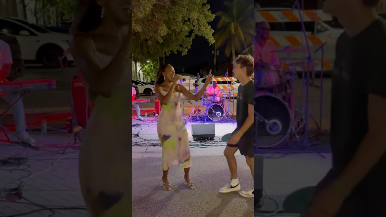 Promotional video thumbnail 4 for Bianca Rosarrio & The Smooth Operators