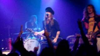 The Hellacopters - It&#39;s Good but it just ain&#39;t right (Live in Razz2 Barcelona 18/09/2008)