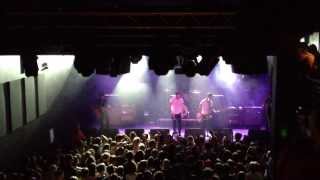 Kids In Glass Houses - Black Cloud