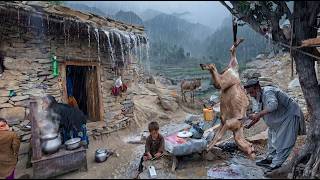 This Elderly Couple Sleeps Outdoors Even in the Cold Mountain Village | Life Far From Civilization