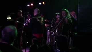 Mariachi El Bronx  - Revolution Girls