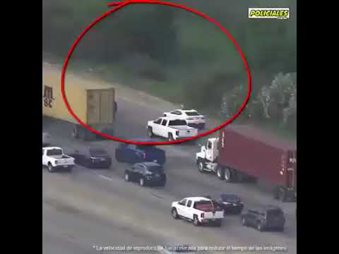 أقوى مطاردات الشرطة الأمريكية ضد المجرمين كلها انتهت بحوادث خطيرة