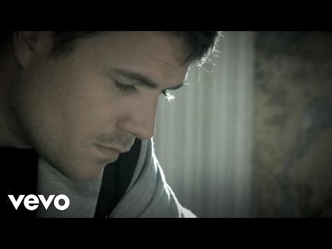 Video thumbnail for Llueve en mí (Versión Colifata)