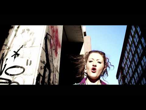 Miss Fritty "Vivere Adesso" official video 2012