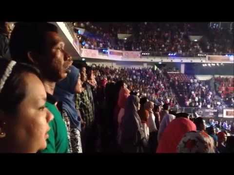 Penonton Turut Menyanyikan Lagu Negaraku Di AJL 29