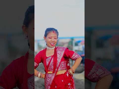 Chitikai vaxu re 👌 yo rato sari le ❤️❤️ #teejspacial #dance #nepalisong #sapanarai