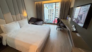 Holiday Inn Express Bangkok Sukhumvit 11 by IHG - Breakfast - Review - One King 