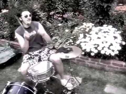 Videoclip de Animals (2020 Remaster) — Nickelback