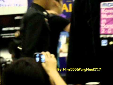 120407 HoMin Back to Korea [TG656]