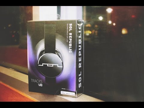 Sol Republic Tracks V8 Black On-Ear Headphones image 6