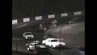 preview picture of video 'Elko Speedway 1993 Bomber Crash'
