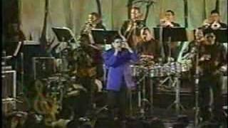 me estoy enloqueciendo por ti ( live en mexico 1997)