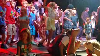 Children party with Mighty Mighty Bosstones