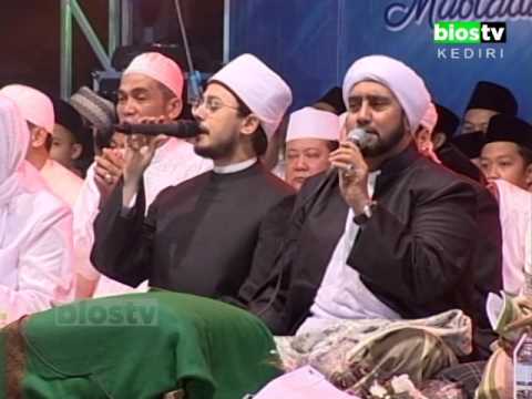 Lirboyo Bersholawat - Qulul Qulub Al Madad - Habib Syech & Mustafa Atef