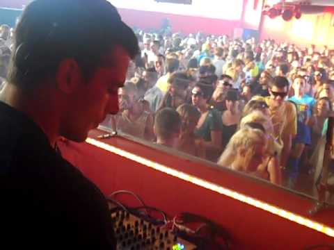 DJ W!LD @ Circo Loco DC10, Ibiza, 12th July 2010 (Part 2)