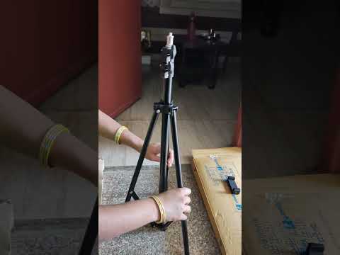 9ft Lightweight & Portable Portable 9ft  Long Tripod Stand with Adjustable Mobile Clip Holder