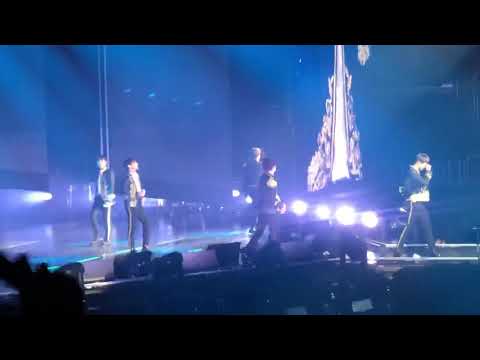 180908 BTS Love Yourself World Tour in LA - Magic Shop