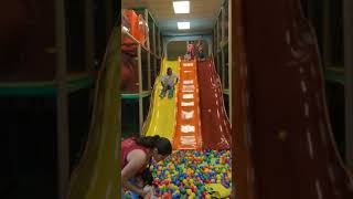 SN Tara Vo Jun11 at Wacky Tacky05 20180610 122331