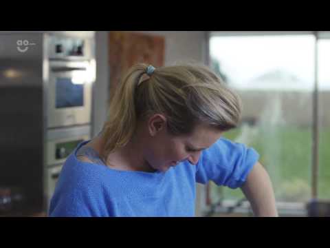 Better Home Made Coffee Sponge Cake with Panasonic | ao.com Recipes