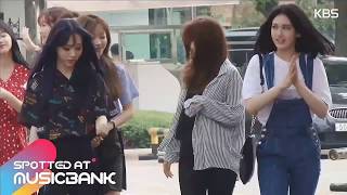 IDOT Moonbyul & Somi moment