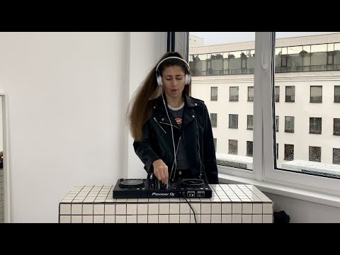 progressive house/melodic techno mix by lerika