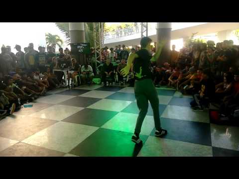 FCH2 2015 - Bboy Jonas Flex Vs Bboy Lil Vert (1/16)