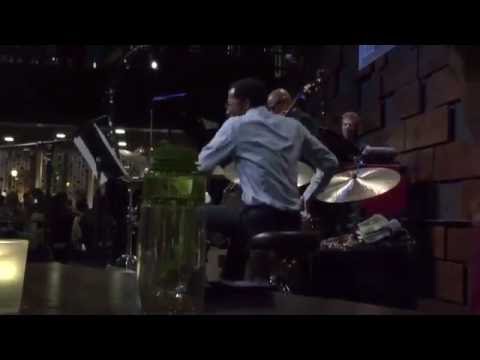 Brian Blade drum solo w/ Chick Corea & Christian McBride 