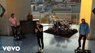 Old Dominion - Some People Do (Live Rooftop Performance)