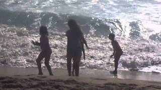 preview picture of video 'Half moon bay 2014 Girls at the beach playing Half Moon Bay State Beach Campground'