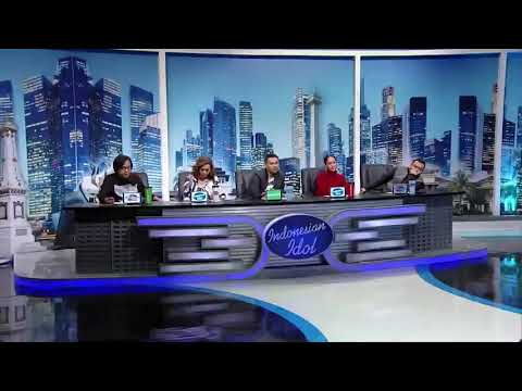 Audisi Indonesian Idol Mak Ipin Garundang