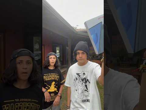 Gabinha and the Tablet 👀 #shorts