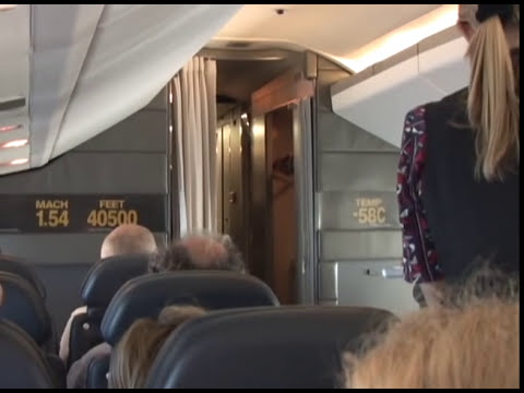 Concorde Flight 6/23/03 London to New York - Four months before last Concorde flight! Customer POV!