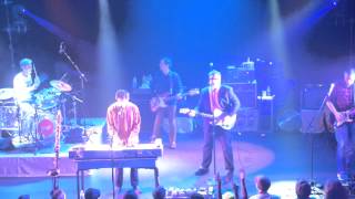 TMBG, Madam (with phone lights) and The Cap'm, MHoW 5-31-15
