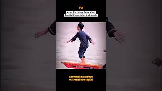 Download lagu 🌾✨ Aura Farming Peak! Bocah Viral di Tradisi Pacu Jalur Indonesia 🇮🇩 mp3