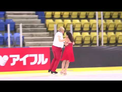 Pamela Federbusch : Roland Suckale - Bronze Pattern Dance1