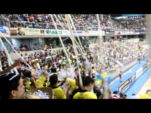 Jaraguá Futsal 4 x 0 Joinville - Entrada dos times