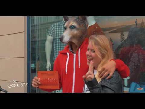 De Sceneste - "Borgerkrig og Billig Bajer"