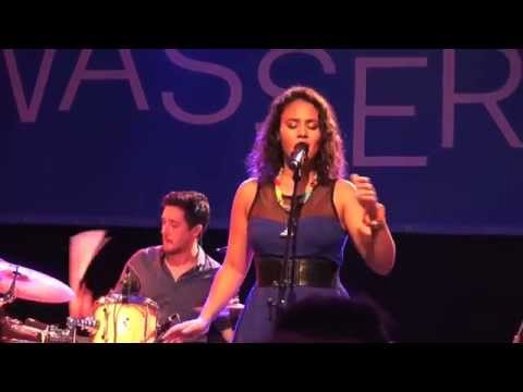 Mayra Andrade - A-mi N kre-u txeu - Live in Berlin (1/17)