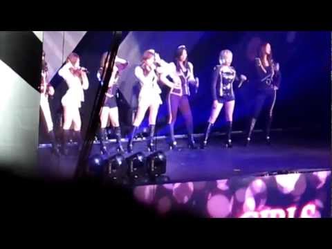 [FanCam] 11.10.12 Girls Generation / SNSD - Genie @ SBS KPop Super Concert